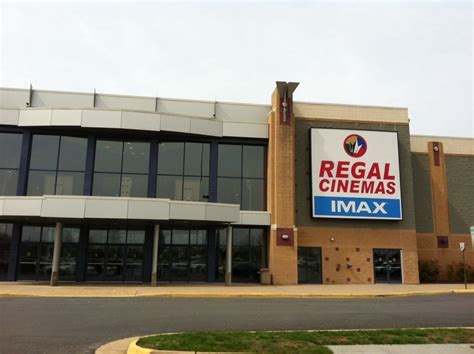 regal theater manassas.